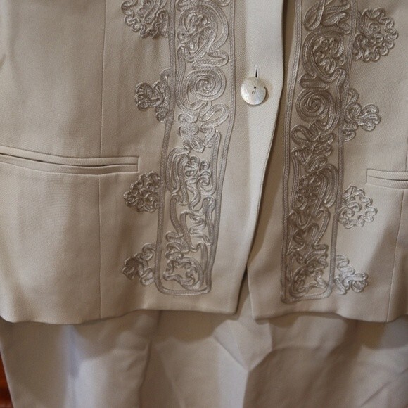 Dana Buchman 100% Silk Cream Ribbon Embroidered Skirt Suit 12/14 - Picture 9 of 16